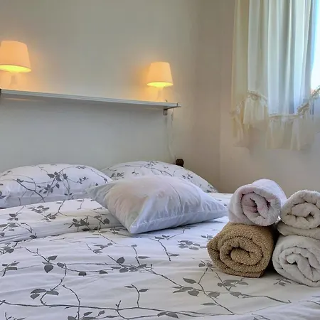 Ferienwohnung Fuer 2 Personen Ca 28 Qm In Silo, Kvarner Bucht Krk Apartment *