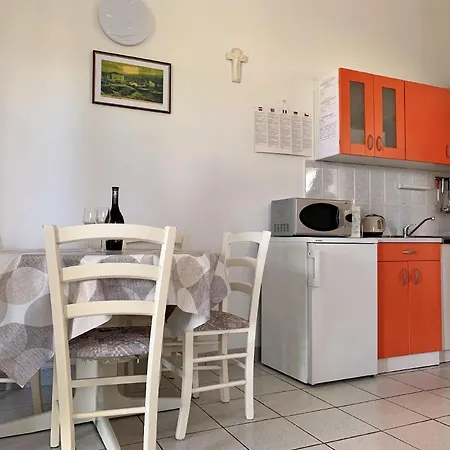 Apartment Ferienwohnung Fuer 2 Personen Ca 28 Qm In Silo, Kvarner Bucht Krk Silo (Krk)