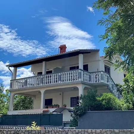 Apartment Ferienwohnung Fuer 2 Personen Ca 28 Qm In Silo, Kvarner Bucht Krk